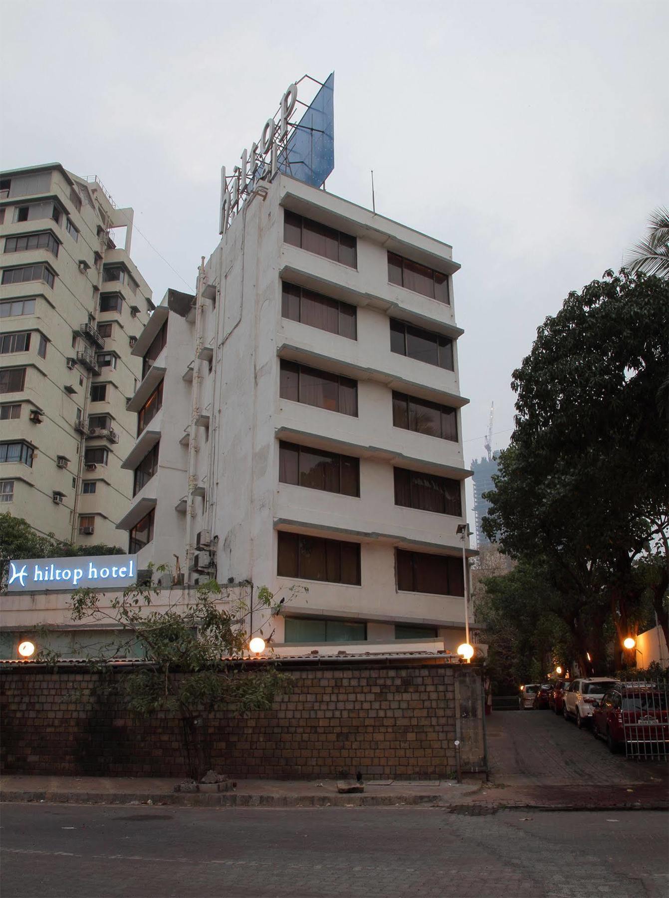 Hiltop Hotel Mumbai Exterior foto